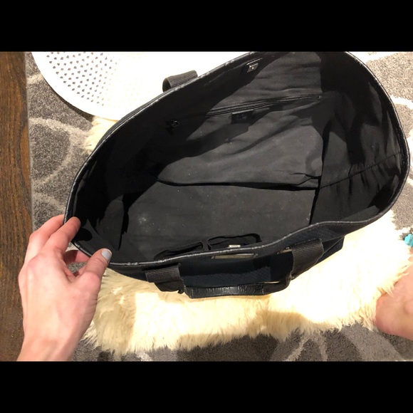 GUCCI authentic    large tote bag carryall - Picture 5 of 8